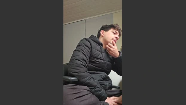 VibesBr 19-06-2026 Male Cap striptease bigtoys show blowjob