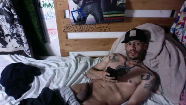 piratitamorgan 18-06-2026 Male Cap Topless fingering strip sexy