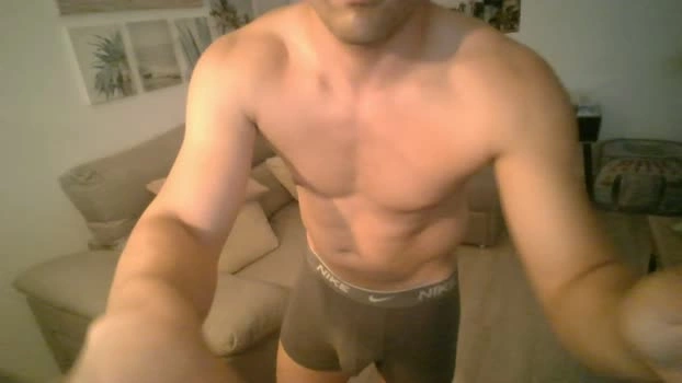 raul2039 19-06-2026 Male Cap kissing Pretty bicurious natural