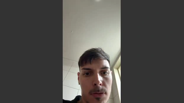 ThomasRM98 19-06-2026 Male Cap hard toy fingers beauty