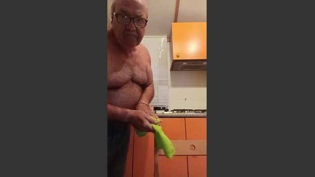 minuzzo61 19-06-2026 Male Cap fuckass hardcock lovense jerkoff
