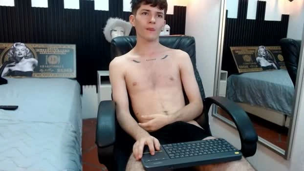 trevor_mob 19-06-2026 Male Cap jerking hard show strip