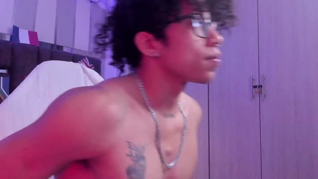 Akaza_ 22-06-2026 Male Cap striptease jerkoff Topless bigtoys