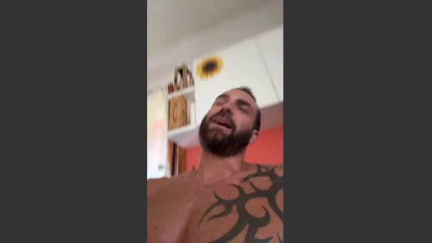 Danielhurus 22-06-2026 Male Cap gay Nude handsome sexy