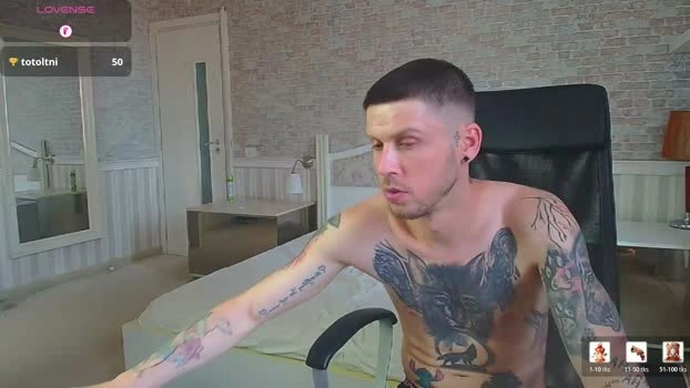 JonahShaw 22-06-2026 Male Cap ass hard Show strip