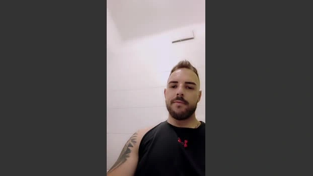 Liam_sexy27 21-06-2026 Male Cap dirty beautiful lick Topless