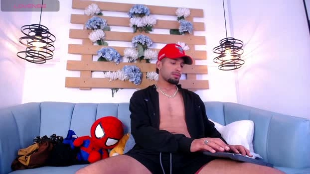 Michael_Hanks 21-06-2026 Male Cap yummy hot Show fuckass