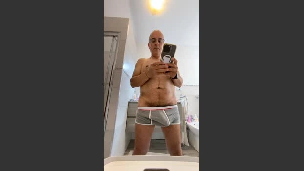 Milk1958 22-06-2026 Male Cap ass jackoff hardcock bigballs