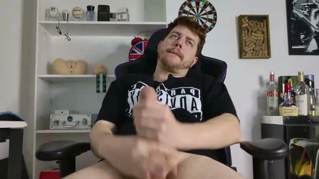 aaronlegend 22-06-2026 Male Cap lovense horny deepthroat squirt