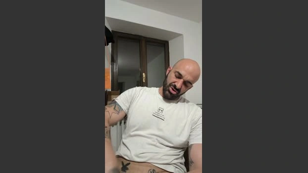 ilciuciu20 21-06-2026 Male Cap Porn jackoff dirty playtime