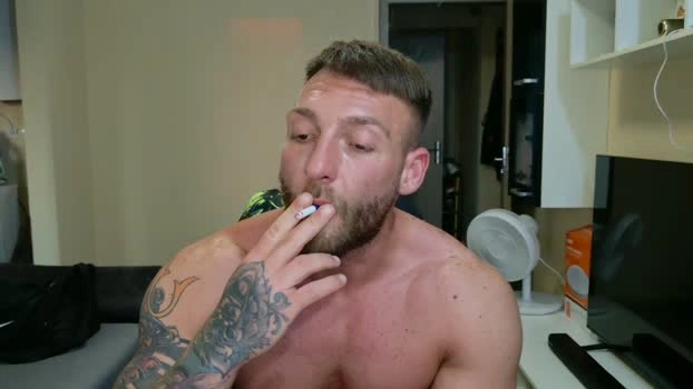 BoyTatto95 23-06-2026 Male Cap naughty spank play fingers