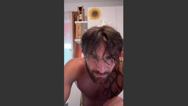 Danielhurus 22-06-2026 Male Cap kinky Topless horny kiss