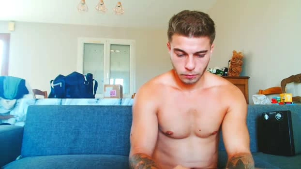 Elka_fit28 23-06-2026 Male Cap sexyfeet suckcock nasty fingering