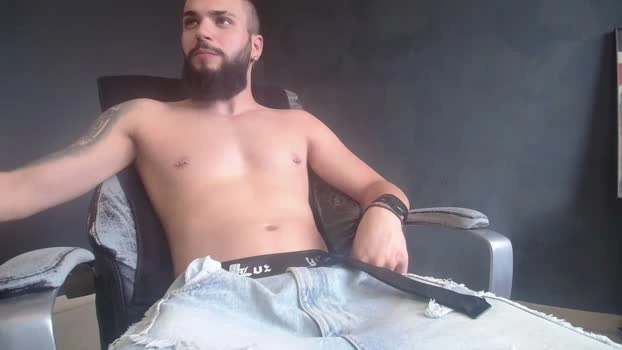OscarWills 23-06-2026 Male Cap strip deepthroat sex suckshow