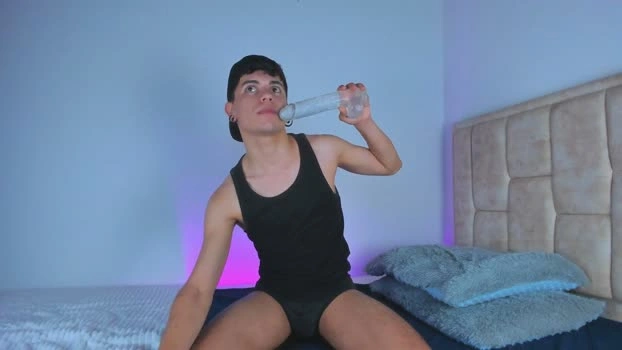 luch6o9 23-06-2026 Male Cap yummy Nude sweet bicurious