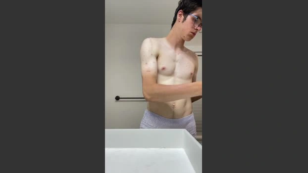 mrmicrodih 23-06-2026 Male Cap spanking jerkoff Ass Webcam