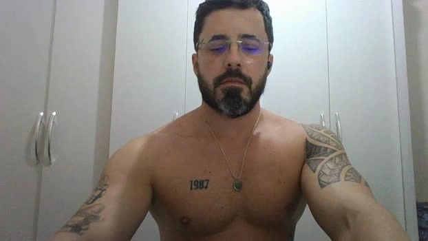 Alers87 24-06-2026 Male Cap Gay squirt sweet Naked
