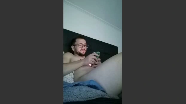 body_cris 24-06-2026 Male Cap Show wank fuckme playtime