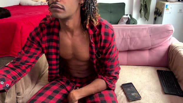 gerson229 25-06-2026 Male Cap sexybody Pretty nasty kiss