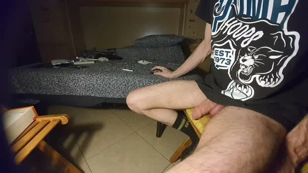 scrocchia84 25-06-2026 Male Cap legs lick naked fuckface