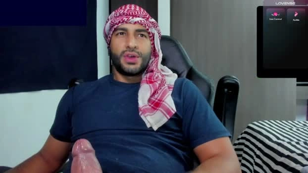 Ralfvoss 26-06-2026 Male Cap hardcock Recorded Topless bj-dildo