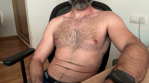 hairywanker35 25-06-2026 Male Cap show ass fuckass hot