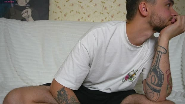 johnstoneisland 27-06-2026 Male Cap show blowjob bigtoys wank