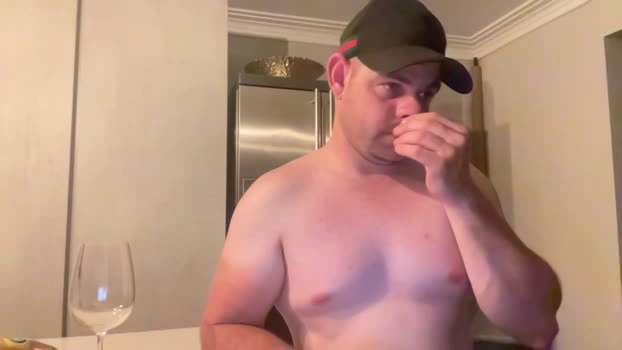 nikiandben 26-06-2026 Male Cap play sexykitty hard striptease