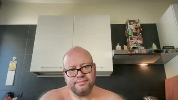 BearBoy78 28-06-2026 Male Cap toy lick jerkoff bigtoys