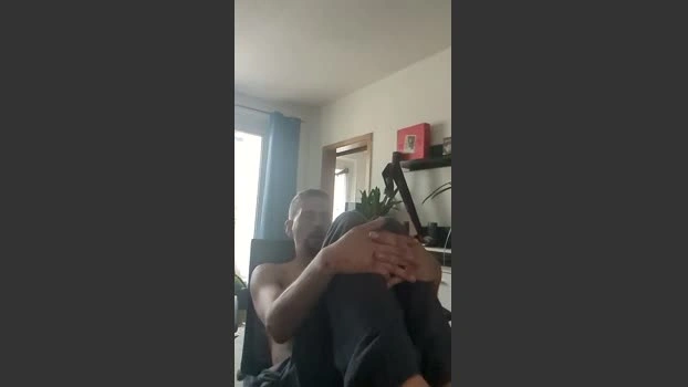 Lienlingsidiot 27-06-2026 Male Cap Nude spank jerking Naked