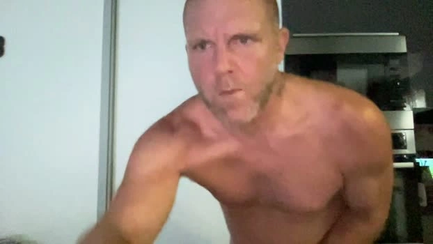 xxxironggxxx 28-06-2026 Male Cap gay nude suck harddick