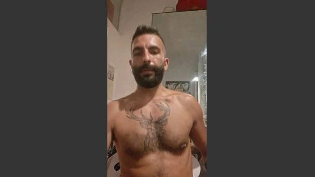 Alessio90italy 28-06-2026 Male Cap fuckher Topless wank jackoff