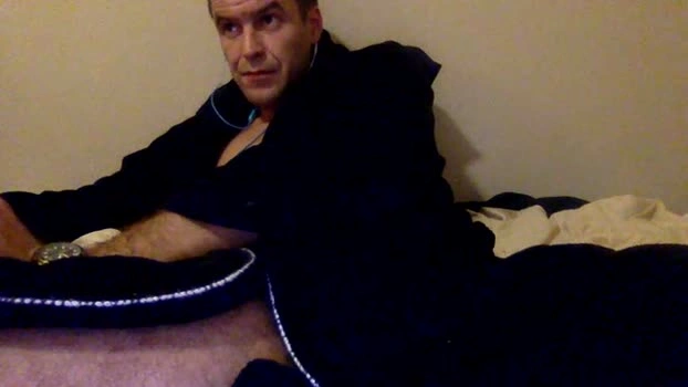 Mercedesclassic 29-06-2026 Male Cap playtime Naked fingering beauty
