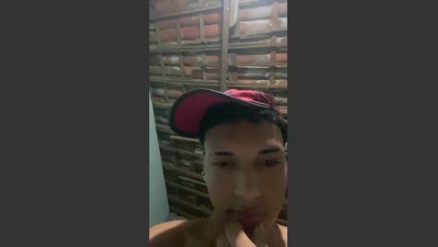 Vini18cm_novin 29-06-2026 Male Cap sexykitty bicurious ass kiss
