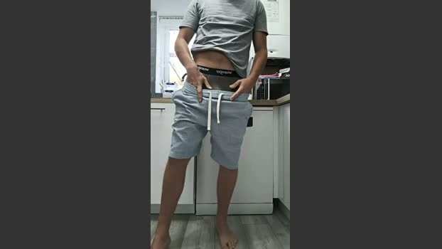 xxxkxxx21 29-06-2026 Male Cap legs fuckass prettyface naked
