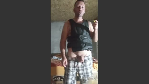 florin166 30-06-2026 Male Cap kissing Ass hard bigass