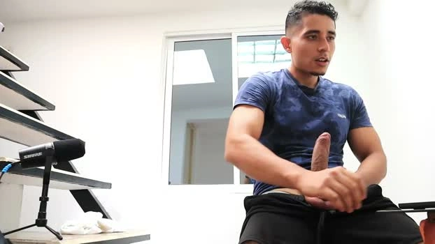 Alex_del_Toro 01-07-2026 Male Cap Nude dirty spanking kissing