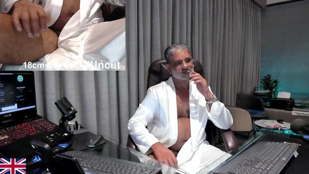 OnlineBossUK 01-07-2026 Male Cap fuckher orgasm Gay Ass
