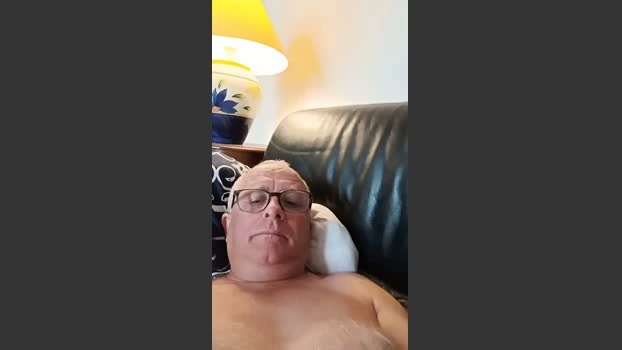 charlemagne18 02-07-2026 Male Cap suckcock juicy Video twink