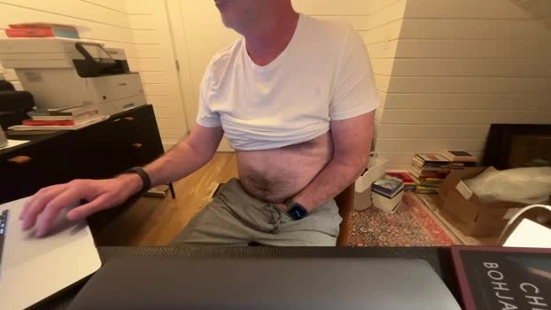 slowen2028 02-07-2026 Male Cap kiss twink skinny sexybody