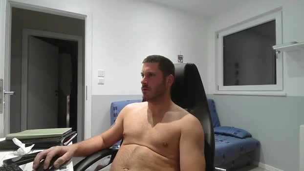 capuch67 03-07-2026 Male Cap twink show jerking harddick