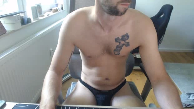 hot_b0y89 03-07-2026 Male Cap bigtoys bicurious sexymale analtoy
