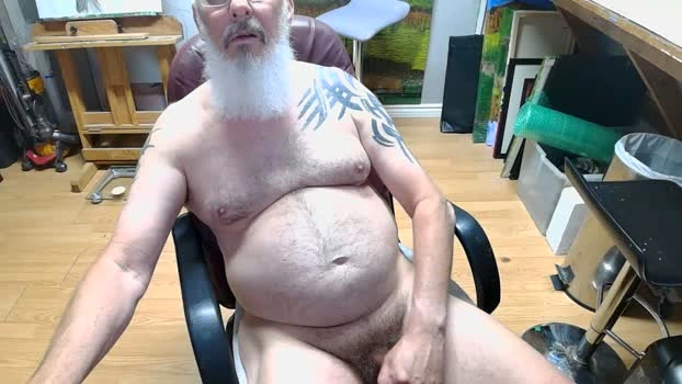 kelbear1956 03-07-2026 Male Cap legs skinny Pretty spank