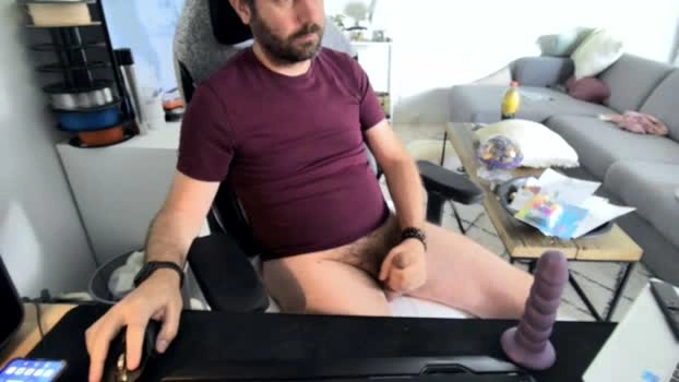 moi92160 03-07-2026 Male Cap show horny deepthroat skinny