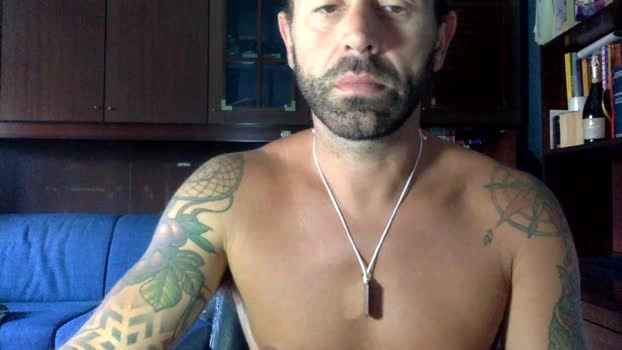 Matteodom85 04-07-2026 Male Cap spanking jerkoff orgasm sexymale