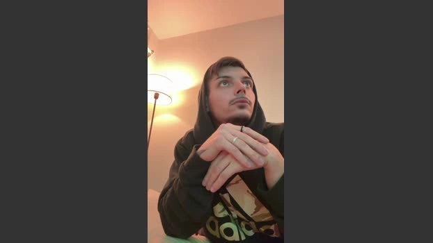 ThomasRM98 04-07-2026 Male Cap kissing nude sex legs