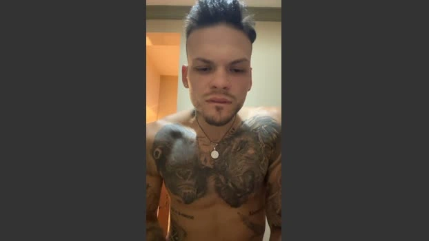 nicolas2471 04-07-2026 Male Cap Recorded bicurious big Nude