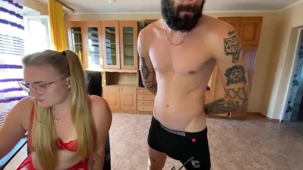 Mike_and_Anna 05-07-2026 Male Cap jerking nude Topless lick