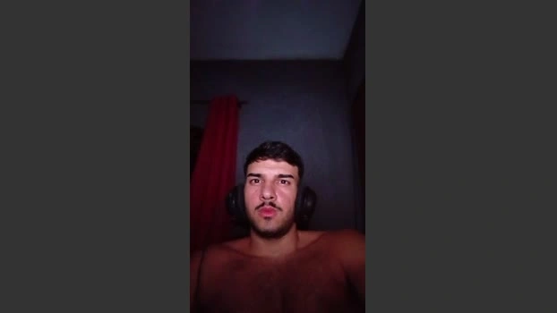 robsonhaha 05-07-2026 Male Cap kissing sexy ass horny
