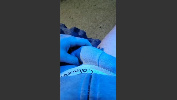 tomsauwer 05-07-2026 Male Cap striptease juicy sexyfeet bigtoys